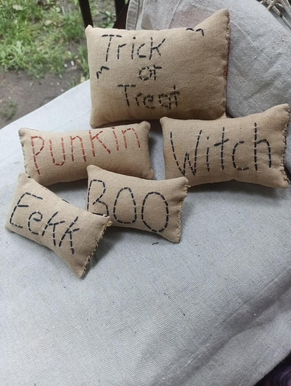 Set Of 5 Handmade Halloween Primitive Tuck Bowl Filler Witch Boo Punkin Eekk